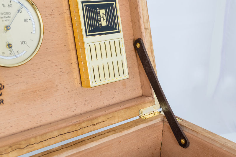 Humidor nach Maß, Maßanfertigung Massivholz Augsburg Bayern Deutschland